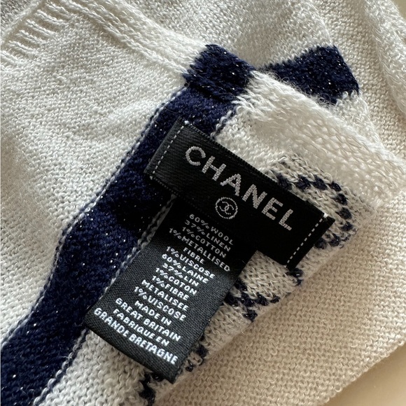 Chanel wool logo scarf - Picture 6 of 8